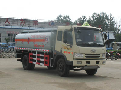 湖北程力 程力威 140马力 4×2 加油车(CLW5100GJYC3)