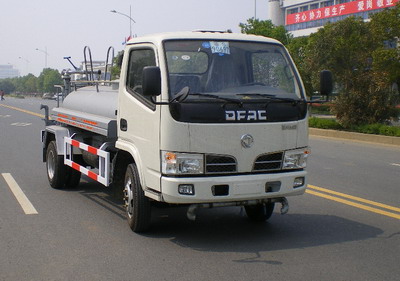 东风股份 多利卡 90马力 4×2 洒水车(EQ5050GSS20D3)