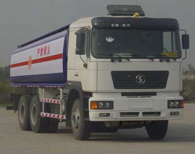 陕汽 德龙F2000 240马力 6×4 运油车(SX5255GYYNL464)