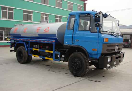 湖北新中绿 中洁 185马力 4×2 洒水车(XZL5108GSS3)