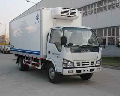 郑州红宇 121马力 4×2 冷藏车(HYJ5051XLC)