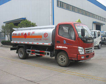 厦工楚胜 110马力 4×2 加油车(CSC5061GJYB)