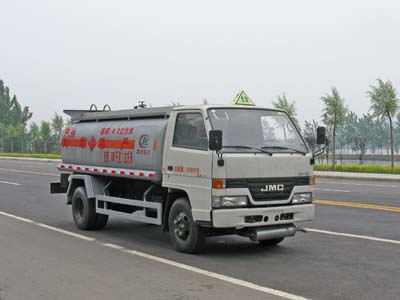 湖北程力 程力威 116马力 4×2 加油车(CLW5062GJY3)