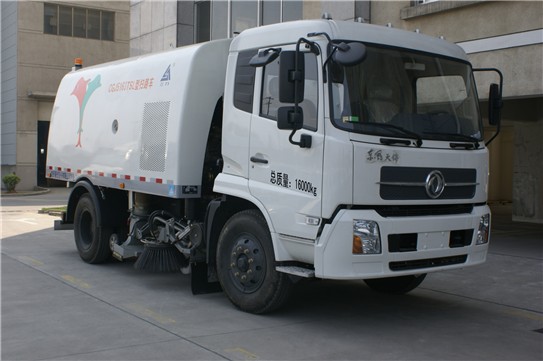 航天晨光 三力 200马力 4×2 扫路车(CGJ5163TSL)