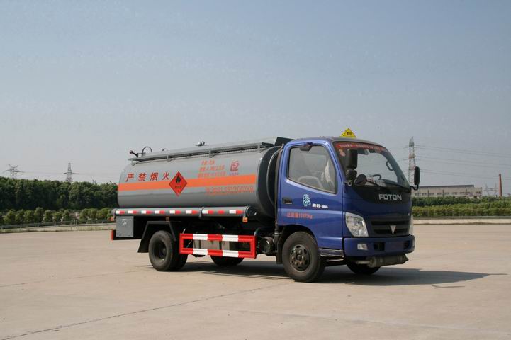 醒狮 129马力 4×2 运油车(SLS5120GYYB)