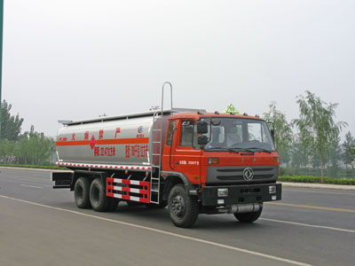 湖北程力 程力威 210马力 6×4 运油车(CLW5252GYY3)