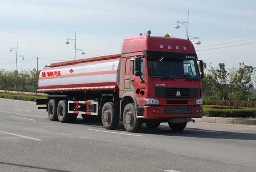 双龙 龙帝 375马力 8×4 加油车(CSL5311GJYZ)