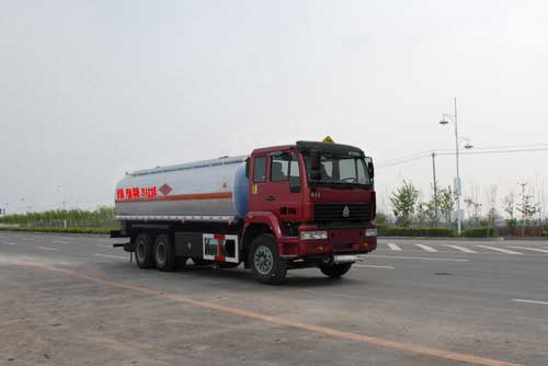 双龙 龙帝 290马力 6×4 加油车(CSL5251GJYZ)