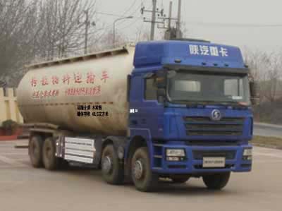 陕汽重卡 德龙F2000 330马力 8×4 低密度粉粒物料运输车(SX5316GFLNT456TL)