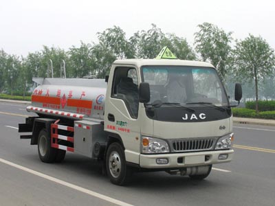 湖北程力 程力威 109马力 4×2 加油车(CLW5043GJY3)