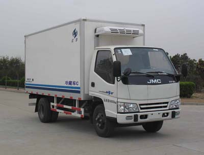 郑州红宇 108马力 4×2 冷藏车(HYJ5046XLCA)