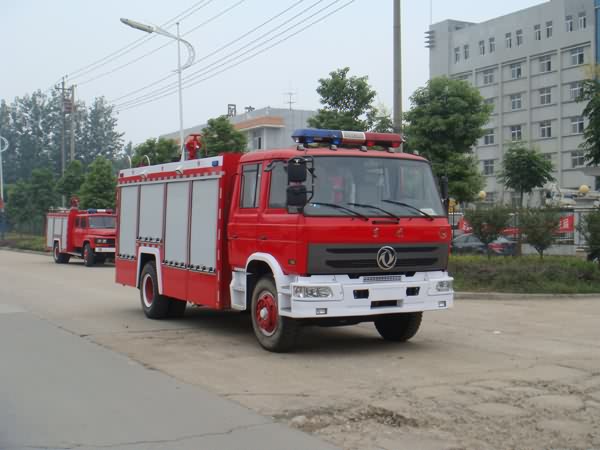 湖北江南 江特 185马力 4×2 泡沫消防车(JDF5150GXFPM60E)