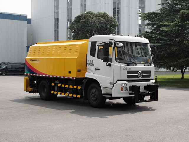 中联重科 中联 160马力 4×2 除雪车(ZLJ5122TCXE4)