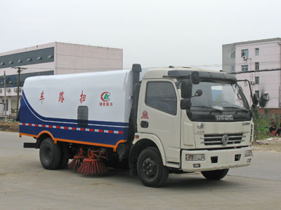 湖北程力 程力威 140马力 4×2 扫路车(CLW5090TSL3)