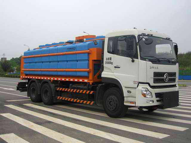 中联重科 中联 270马力 6×4 除雪车(ZLJ5253TCXDE4)