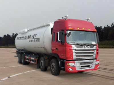 江淮汽车 格尔发 380马力 8×4 低密度粉粒物料运输车(HFC5311GFLP1N6H45V)