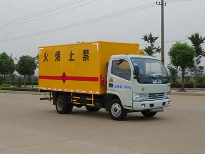 襄樊新中昌 中昌 130马力 4×2 爆破器材运输车(XZC5071XQY4)