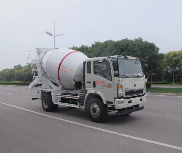 山东东岳 圣岳 160马力 4×2 混凝土搅拌运输车(SDZ5167GJB38E)