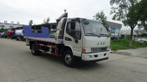 五环汽车 华通 170马力 4×2 一拖二清障车(HCQ5045TQZHF5)