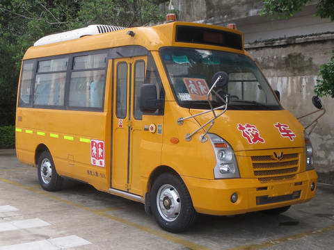 五菱汽车 五菱 130马力 10-19人 小学生校车(GL6554XQ)