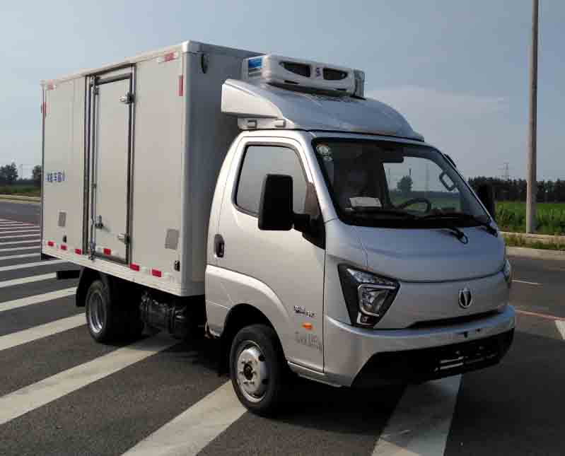 飞碟汽车 缔途GX 108马力 4×2 冷藏车(FD5030XLCD66K5-2)