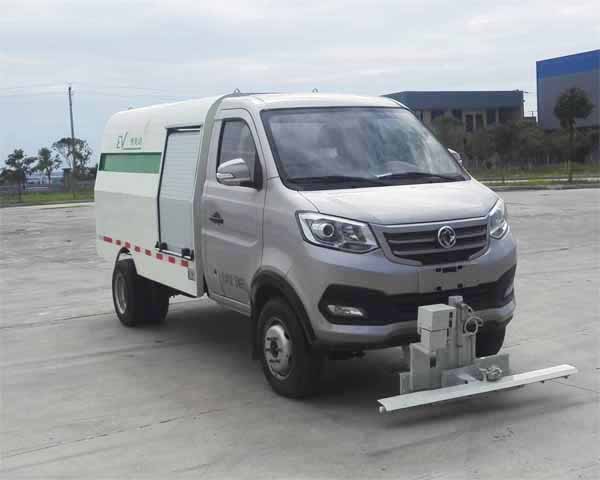 湖北程力 程力威 110马力 4×2 路面养护车(CL5030TYHBEV)