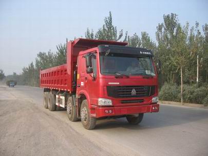 中国重汽 HOWO重卡 300马力 8×4 自卸车(ZZ3317M3567C1)