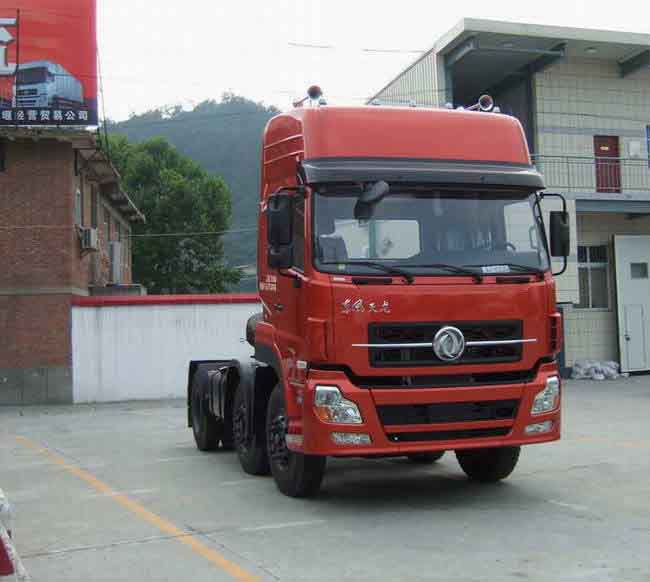 东风 天龙重卡 375马力 6×2 牵引车(DFL4240AX2B)