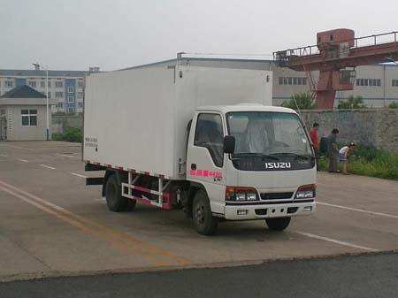 中集车辆 中集 95马力 4×2 保温车(ZJV5046XBWSD)