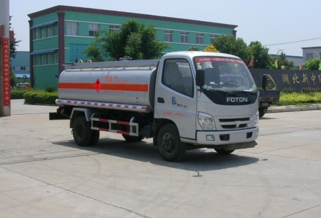 中洁 109马力 4×2 加油车(XZL5062GJY3)