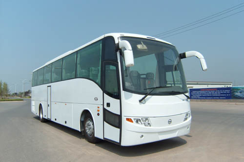 西沃 350马力 24-51人 客车(XW6123CB)