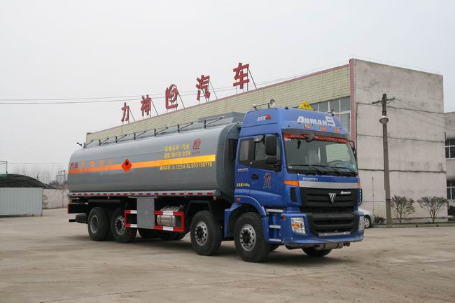 醒狮 270马力 8×2 运油车(SLS5315GYYB)