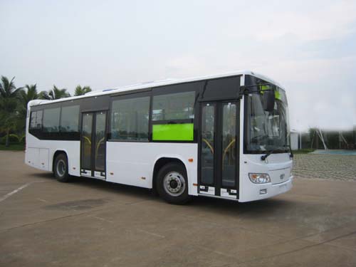 桂林大宇 桂林大宇 220马力 84/24-40人 城市客车(GDW6106HGD1)