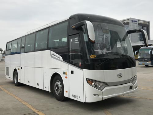 厦门金龙 金龙客车 270马力 50座以上人 公路客车(XMQ6112AYD5C)