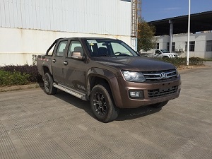 2017款 江铃汽车 骐铃T7Plus 4×4(四驱) 皮卡(JML1021A302)