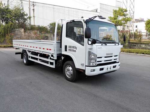 庆铃汽车 五十铃700P 中卡 190马力 4×2 栏板式 单排 载货车(QL1100A8LA)