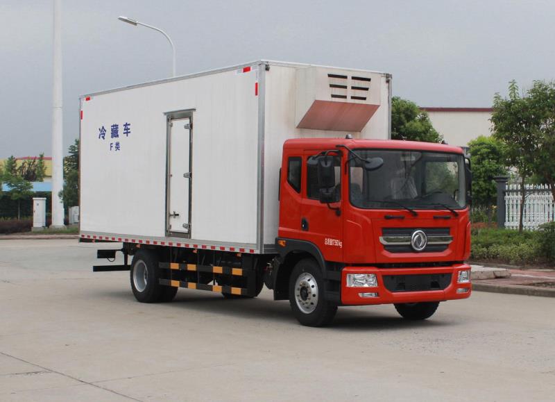 东风股份 多利卡 190马力 4×2 冷藏车(EQ5170XLCL9BDKAC)