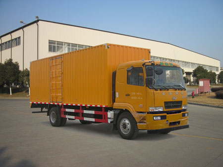 零件查询：华菱汽车 汉马 中卡 160马力 4×2 厢式 排半 载货车(HN5160XXYC16C8M4)